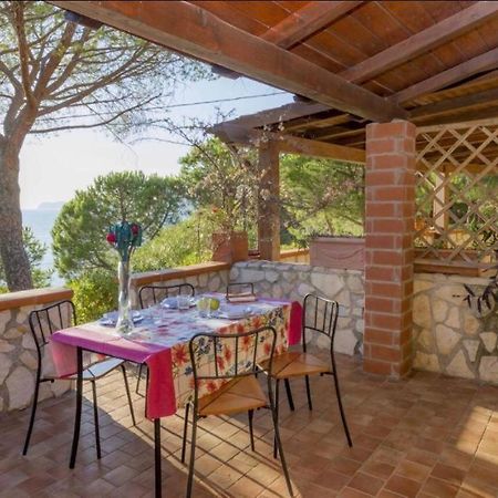 Le Terrazze Di Pareti Apartman Capoliveri  Kültér fotó